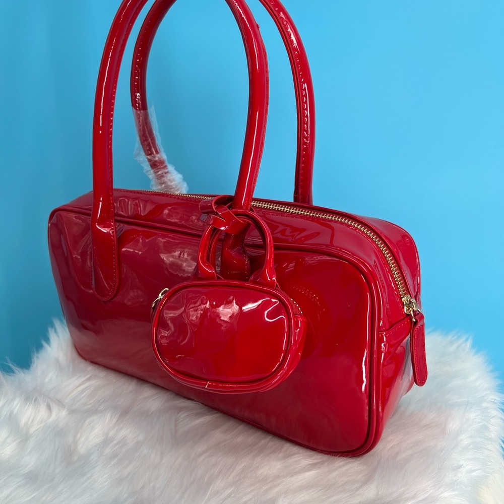Vibrant Red Glossy Shoulder Bag with Cylindrical Design - Picture 6 of 9